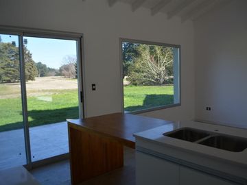 Casa en Venta - Las Praderas, Lujan