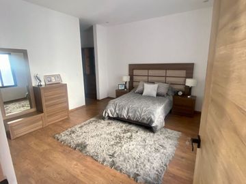 CASA EN VENTA DE 4 RECAMARAS , EN PRIVADA EN ZONA PEDREGALES