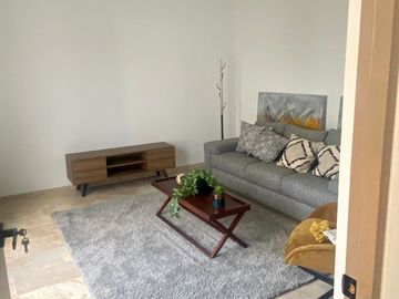 CASA EN VENTA DE 4 RECAMARAS , EN PRIVADA EN ZONA PEDREGALES