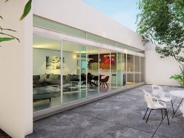 Casa con alberca privada y terraza, en venta, Huayacán, Cancún