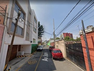 REMATO CASA EN SANTA CRUZ ATOYAC BENITO JUAREZ CDMX