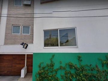 REMATO CASA EN SANTA CRUZ ATOYAC BENITO JUAREZ CDMX