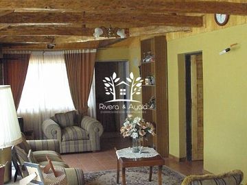 Hermosa Parcela con casa denominada 