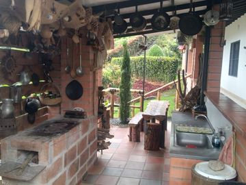 Venta hermosa Casa Finca, Sabaneta Copacabana, Antioquia.