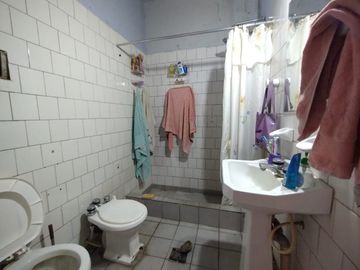 Castelar - Venta - Casa 3 Ambientes