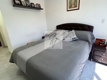 CASA EN VENTA LOS CHILLOS, AV. ILALO 3 DORMITORIOS