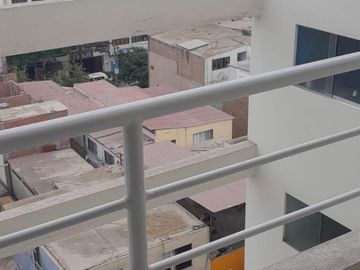 Alquiler De Moderno Departamento Con Vista Panorámica A La Ciudad En Magdalena