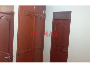 VENDO CASA  02 PISOS AT 160M2  AC 236M2 OPORTUNIDAD  SMP