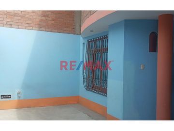 VENDO CASA  02 PISOS AT 160M2  AC 236M2 OPORTUNIDAD  SMP
