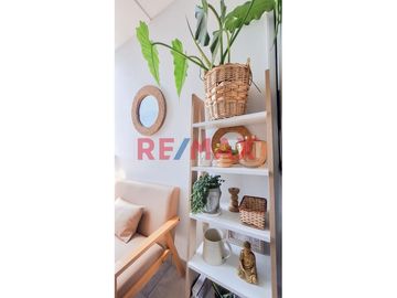 Venta De Elegante Departamento Remodelado Con Diseño Moderno Y Acabados De Alta Calidad En San Miguel