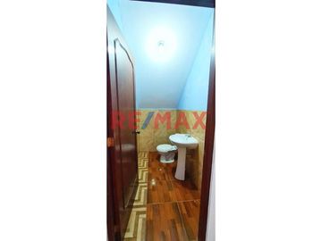 Alquiler Local Comercial En San Martin De Porres De 160M2