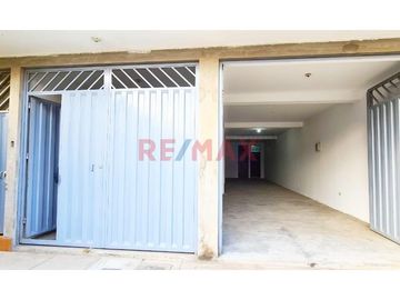 Alquiler Local Comercial En San Martin De Porres De 160M2