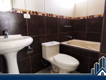 ALQUILO  Moderno departamento en cuarto piso ubicado en la mejor zona de Umacollo