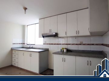 ALQUILO  Moderno departamento en cuarto piso ubicado en la mejor zona de Umacollo