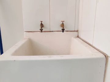ALQUILO  Moderno departamento en cuarto piso ubicado en la mejor zona de Umacollo