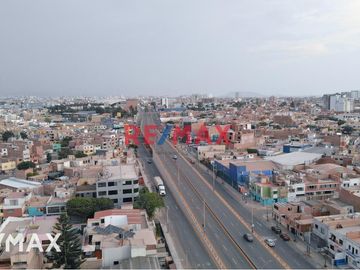 Venta Local Comercial Como Terreno En Callao De 437M²