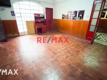 Venta Local Comercial Como Terreno En Callao De 437M²
