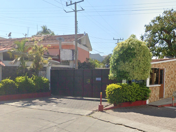 CASA EN DOLOREZ JIMENEZ Y MURO EN AGUA HEDIONDA, CUAUTLA EN MORELOS ¡¡¡NO CREDITOS!!!