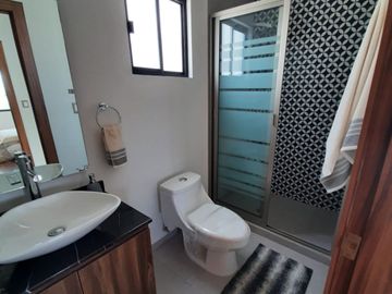 VENTA DE CASA EN EXCELENTE LUGAR AL SUR DE PACHUCA CON DESCUENTO