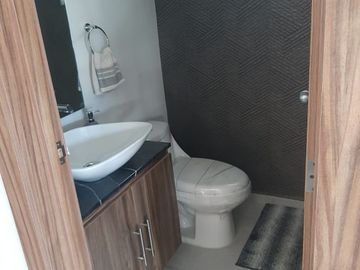 VENTA DE CASA EN EXCELENTE LUGAR AL SUR DE PACHUCA CON DESCUENTO