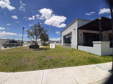 VENTA DE CASA EN EXCELENTE LUGAR AL SUR DE PACHUCA CON DESCUENTO