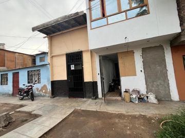 VENDO CASA - CENTRO DE LIMA