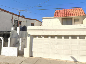 GRAN OPORTUNIDAD DE INVERSION - CASA ADJUDICADA - Av Cinco 29, Hermosillo, Son.