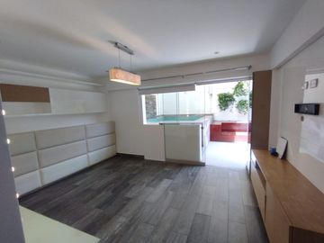 VENDO AMPLIO DPTO.  CHACARILLA - SAN BORJA FRENTE A PQ. VENECIA- REMODELADO CON FINOS Y LUJOSOS ACÁBADOS - 1ER. PISO
