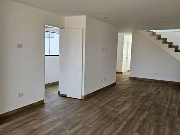 VENDO DEPARTAMENTO EN SURCO DUPLEX (4TO PISO)