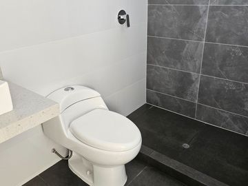 VENDO DEPARTAMENTO EN SURCO DUPLEX (4TO PISO)