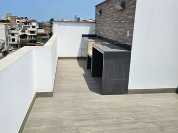 VENDO DEPARTAMENTO EN SURCO DUPLEX (4TO PISO)