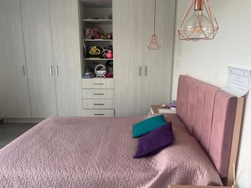 CASA EN VENTA 3 DORMITORIOS CONJUNTO PRIVADO EN TUMBACO