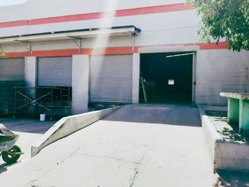 SE RENTA NAVE INDUSTRIAL 2180 M2 O 23471 SQ FT