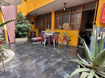 Casa En Venta Santa Ines / Piso 1 + Azotea Del Piso 2