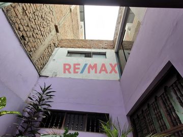 Casa En Venta Santa Ines / Piso 1 + Azotea Del Piso 2