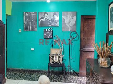 Casa En Venta Santa Ines / Piso 1 + Azotea Del Piso 2