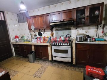 Casa En Venta Santa Ines / Piso 1 + Azotea Del Piso 2