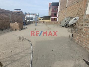 Casa En Venta Santa Ines / Piso 1 + Azotea Del Piso 2
