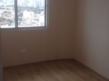 VENDO LINDO DPTO. DE ESTRENO EN PISO 18 CON EXCELENTE VISTA PANORAMICA AL MAR EN MAGDALENA Y CERCA AVENIDA PRINCIPALES