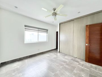 Casa en Venta en Colinas del Valle.