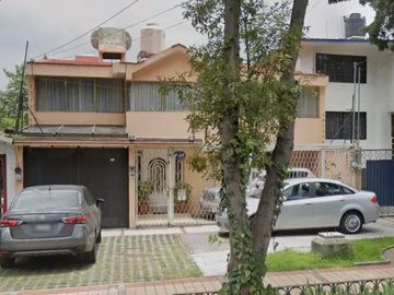 GRAN OPORTUNIDAD DE CASA MUY AMPLIA EN TOLUCA DE LERDO