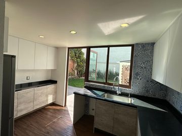 Casa en venta en Toriello Guerra