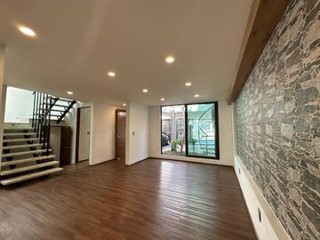 Casa en venta en Toriello Guerra
