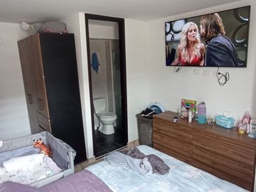 VENDO FABULOSO APARTAMENTO PH.