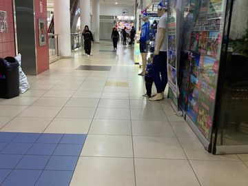VENDO TIENDA COMERCIAL EN GAMARRA MALL GAMA MODA