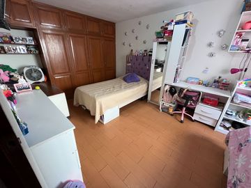 VENTA DE DEPARTAMENTO DUPLEX EN LINCE EN SEGUNDO PISO - VISTA INTERNA