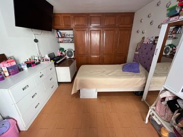 VENTA DE DEPARTAMENTO DUPLEX EN LINCE EN SEGUNDO PISO - VISTA INTERNA