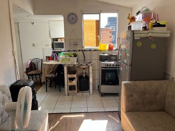 VENTA DE DEPARTAMENTO DUPLEX EN LINCE EN SEGUNDO PISO - VISTA INTERNA