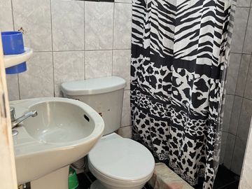 VENTA DE DEPARTAMENTO DUPLEX EN LINCE EN SEGUNDO PISO - VISTA INTERNA