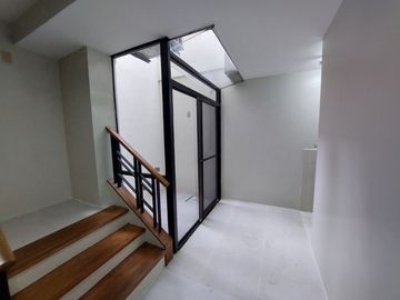 For rent/Sale: Luntala Verde Townhouse in Valle Verde 7 Pasig City